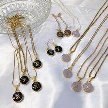 Load image into Gallery viewer, Louis Vuitton Pastilles Earrings