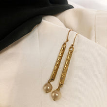 Load image into Gallery viewer, Chanel Pearl Drop Earrings