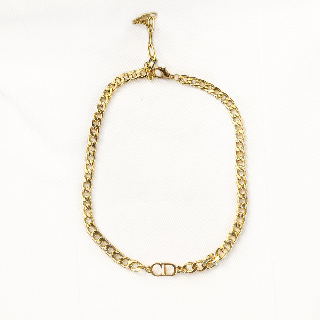 Christian Dior CD Logo Necklace Gold Vintage Old k4c62r – VintageShop solo