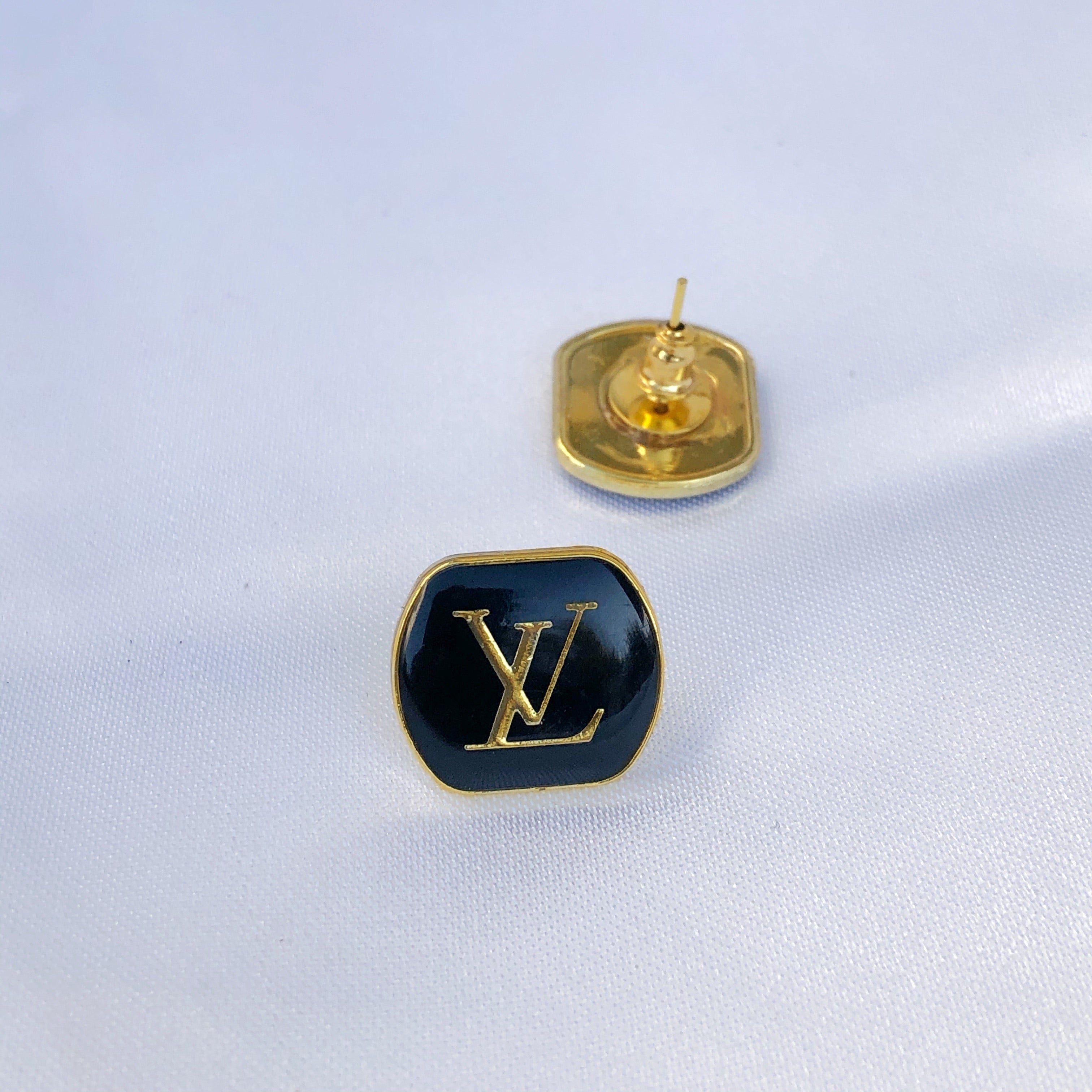 Authentic Stylish Studs Louis Vuitton Earrings